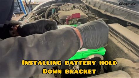 2011 nissan rogue battery metal bracket|Nissan Rogue battery replacement cost.